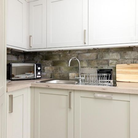 Joivy Beautiful Apartment, Private Garden, Calton Hill Edinburgh Exterior photo