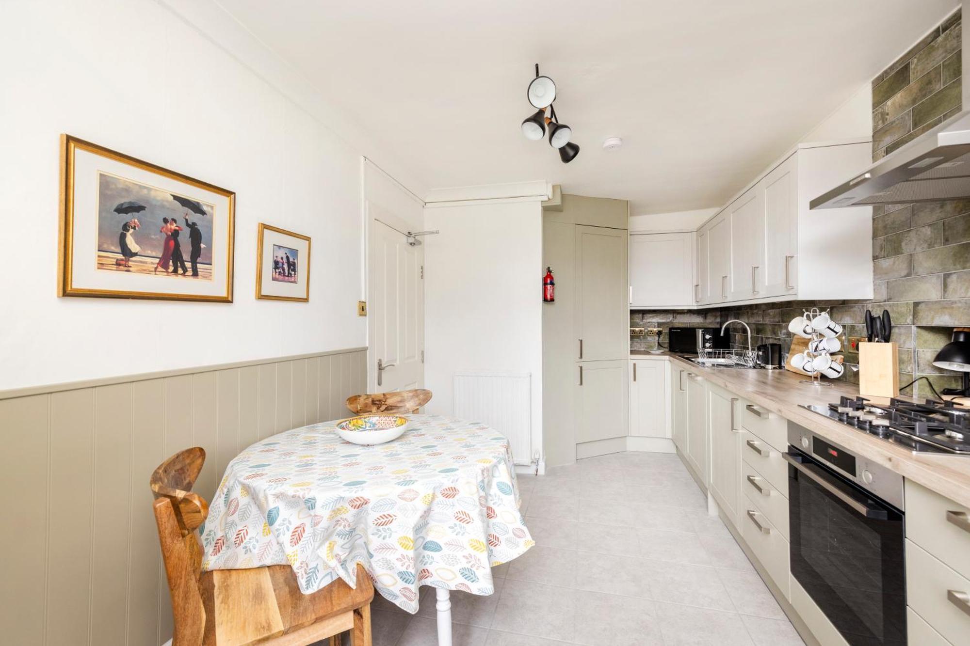 Joivy Beautiful Apartment, Private Garden, Calton Hill Edinburgh Exterior photo